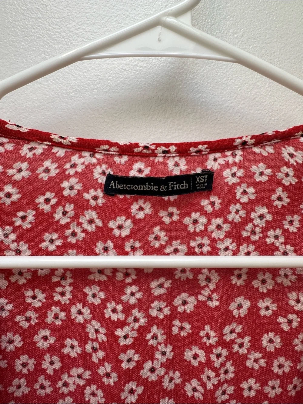 Abercrombie & Fitch Red Floral Tie-Waist Maxi Dress